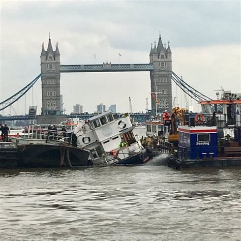 thames party boat disaster